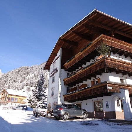 Albergo Alisander Corvara In Badia Exterior foto